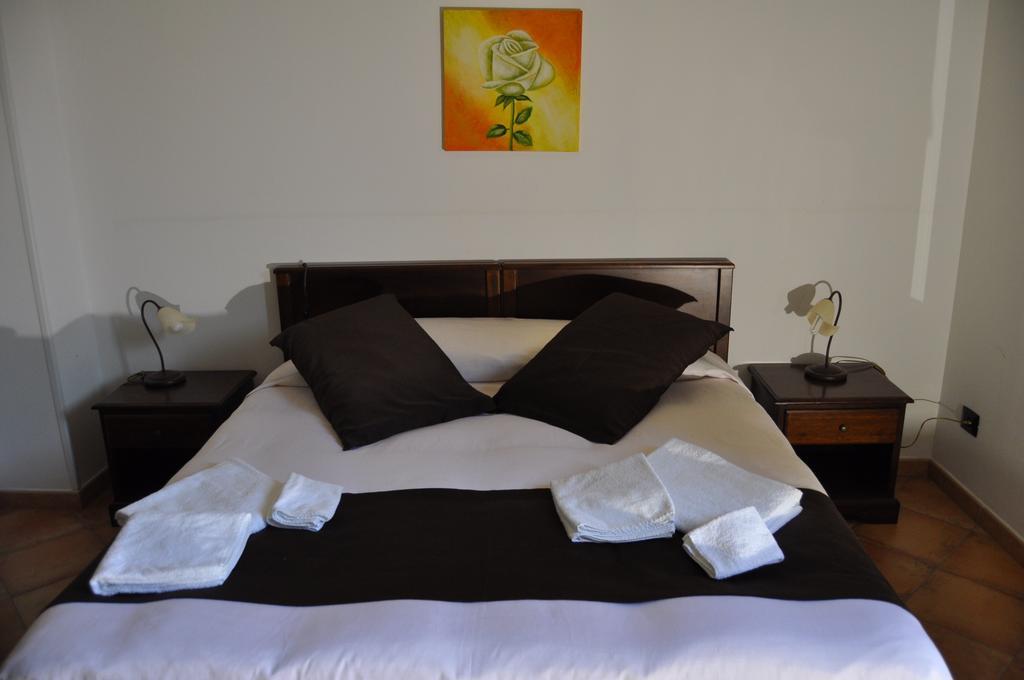Bed & Breakfast Giardini Di Marzo Lecce Exterior photo