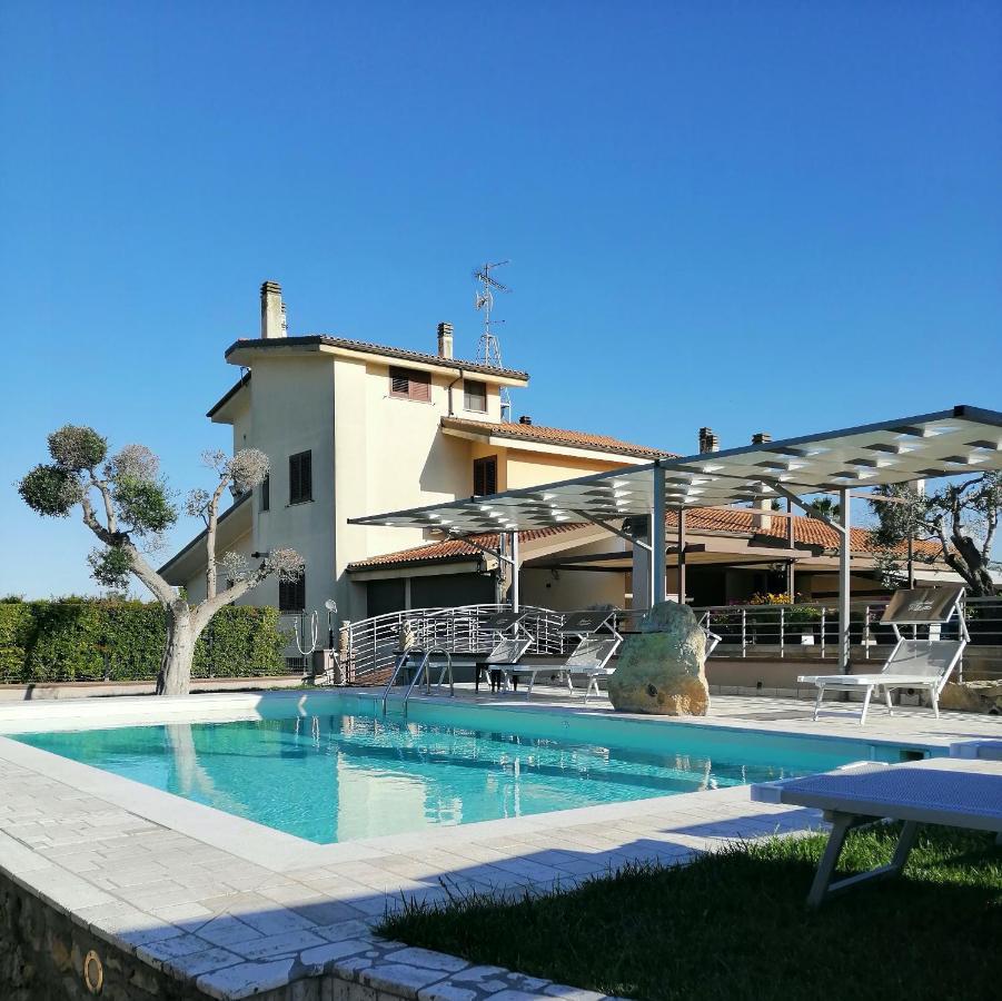 Bed & Breakfast Giardini Di Marzo Lecce Exterior photo